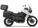 Kompletní sada černých hliníkových kufrů SHAD TERRA BLACK, 37L topcase   36L/47L boční kufry, včetně montážní sady a plotny SHAD TRIUMPH Tiger 800